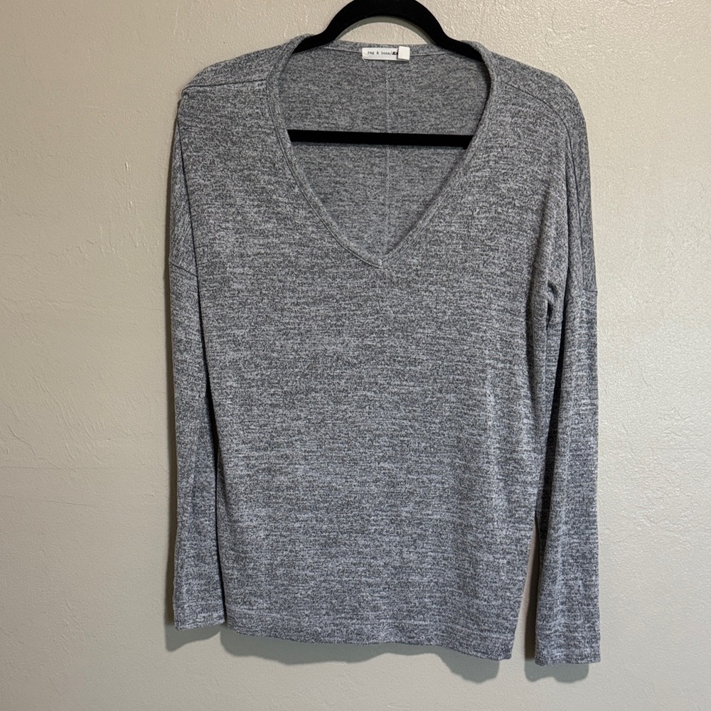 rag & bone Heather Gray V-Neck Long Sleeve Top